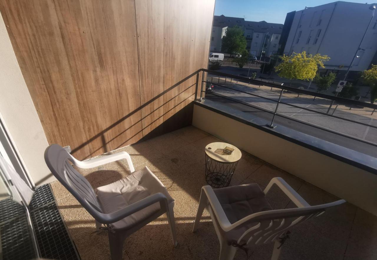 Appartement T2 Accessible Pmr Avec Terrasse Et Garage Onet-le-Chateau Exterior photo